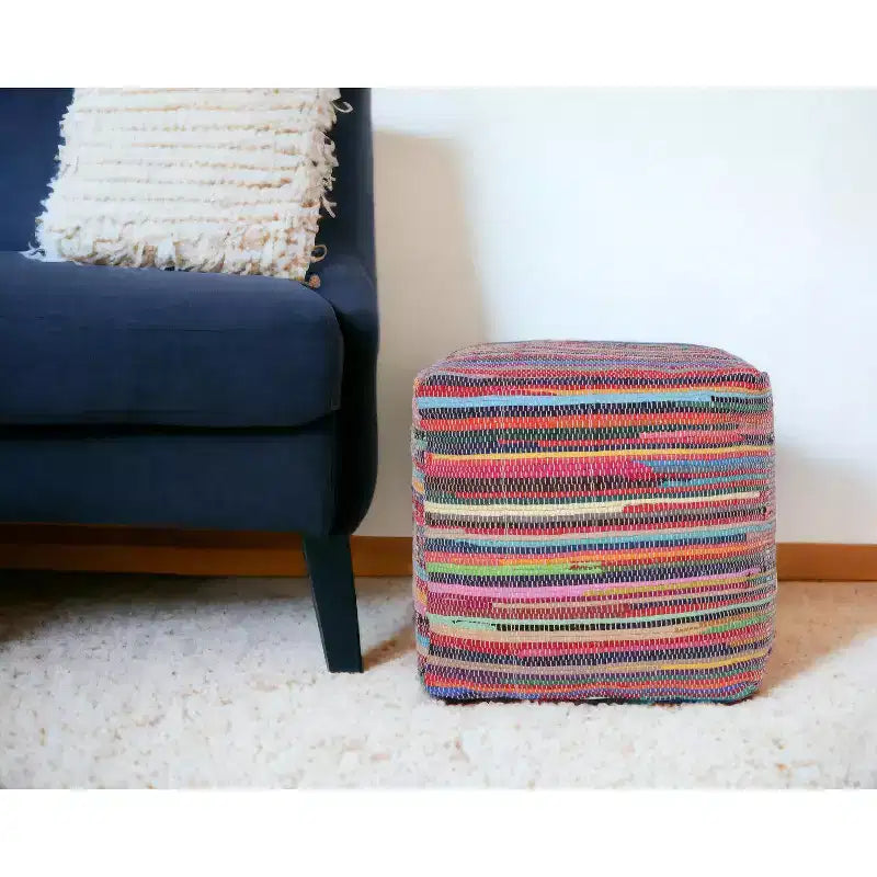 Pouf ottoman rayé en coton rouge et noir (18")