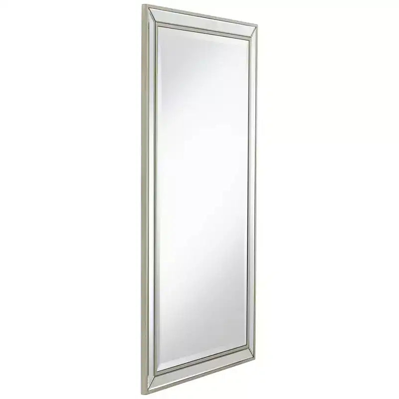 Miroir mural rectangulaire Helena, cadre biseauté argenté moderne, 25 po de largeur, pour salle de bain, chambre à coucher, salon, bureau à domicile, entrée